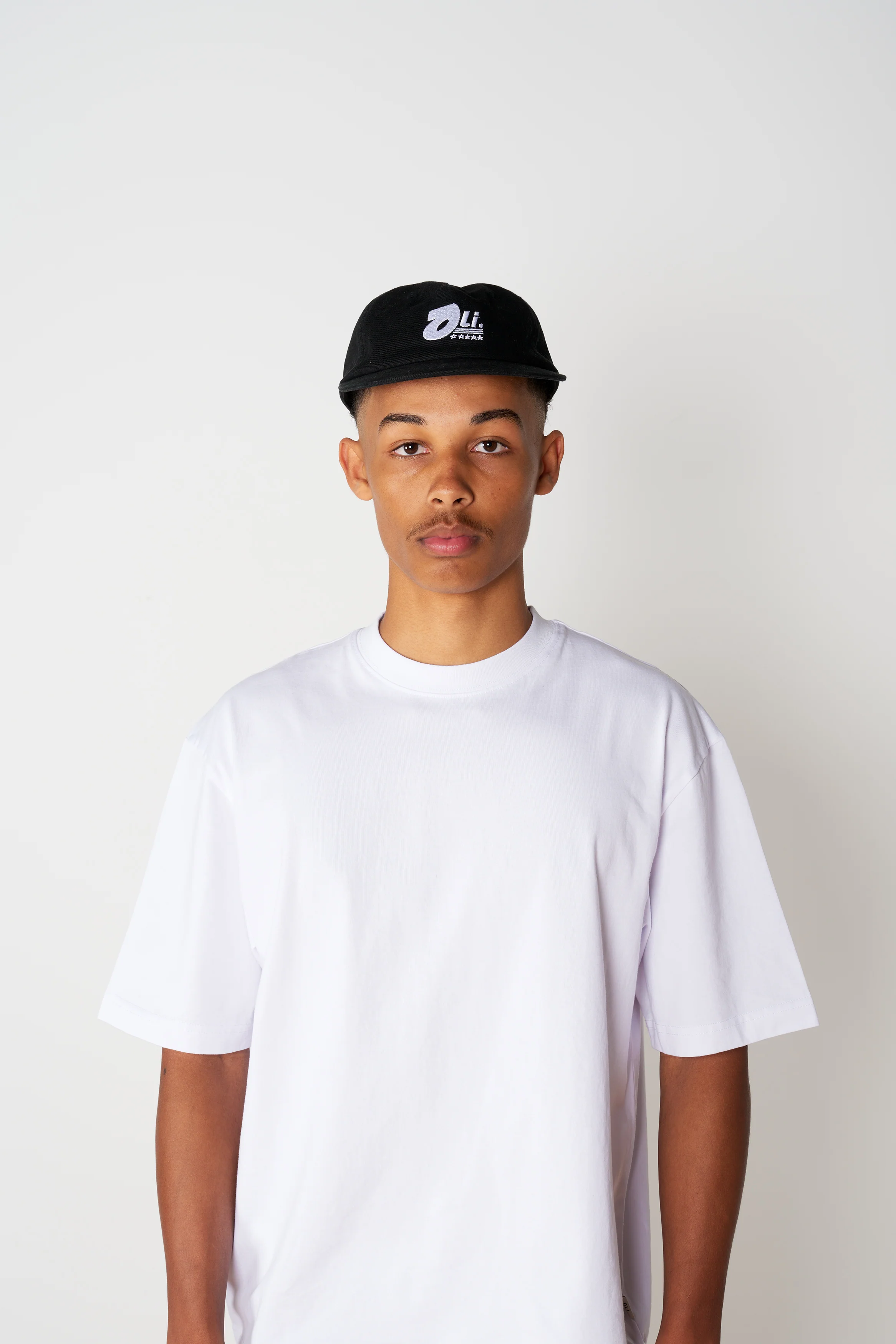 5 Star Cap - Black - Image 7