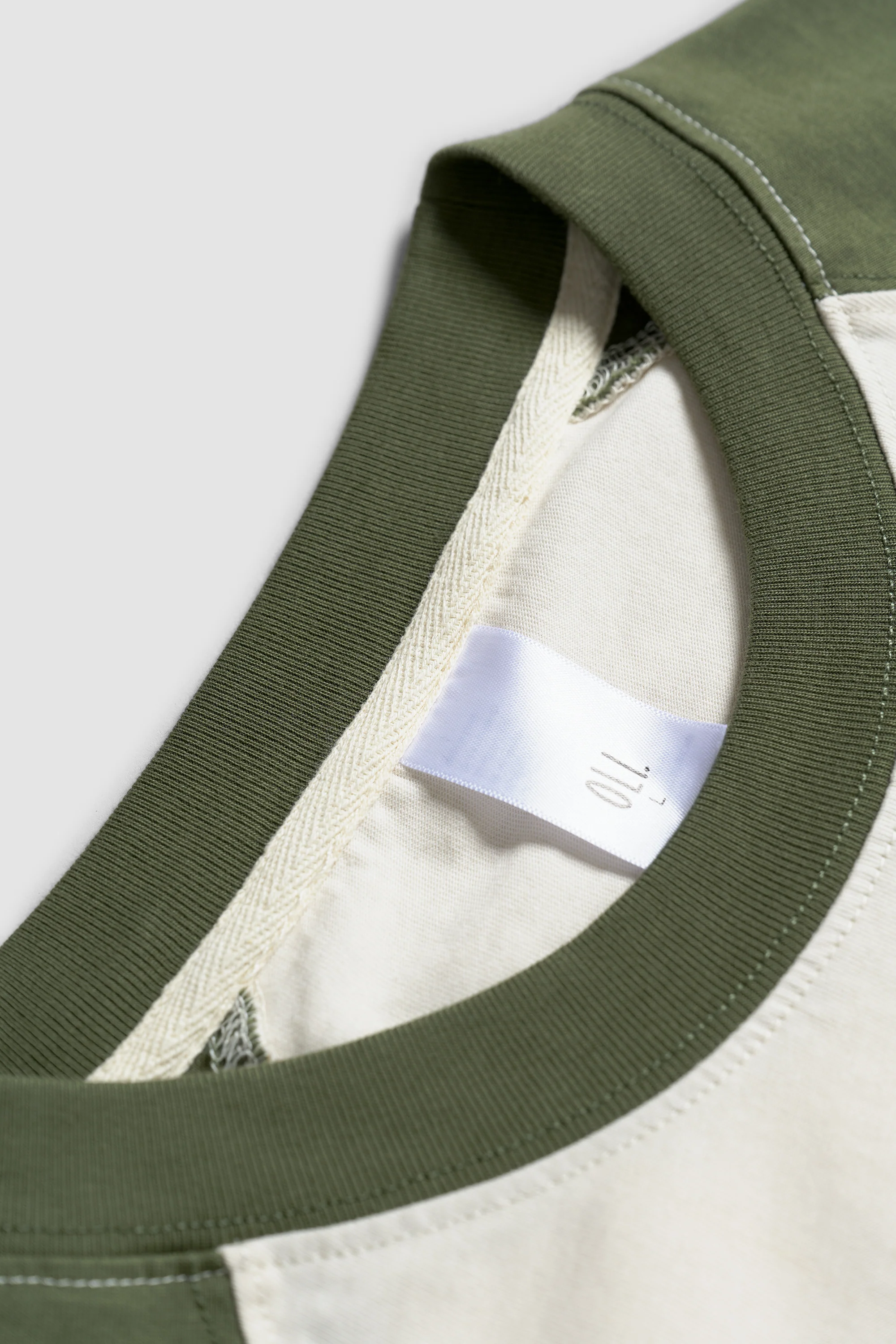 Box T - Butter/Olive - Image 8