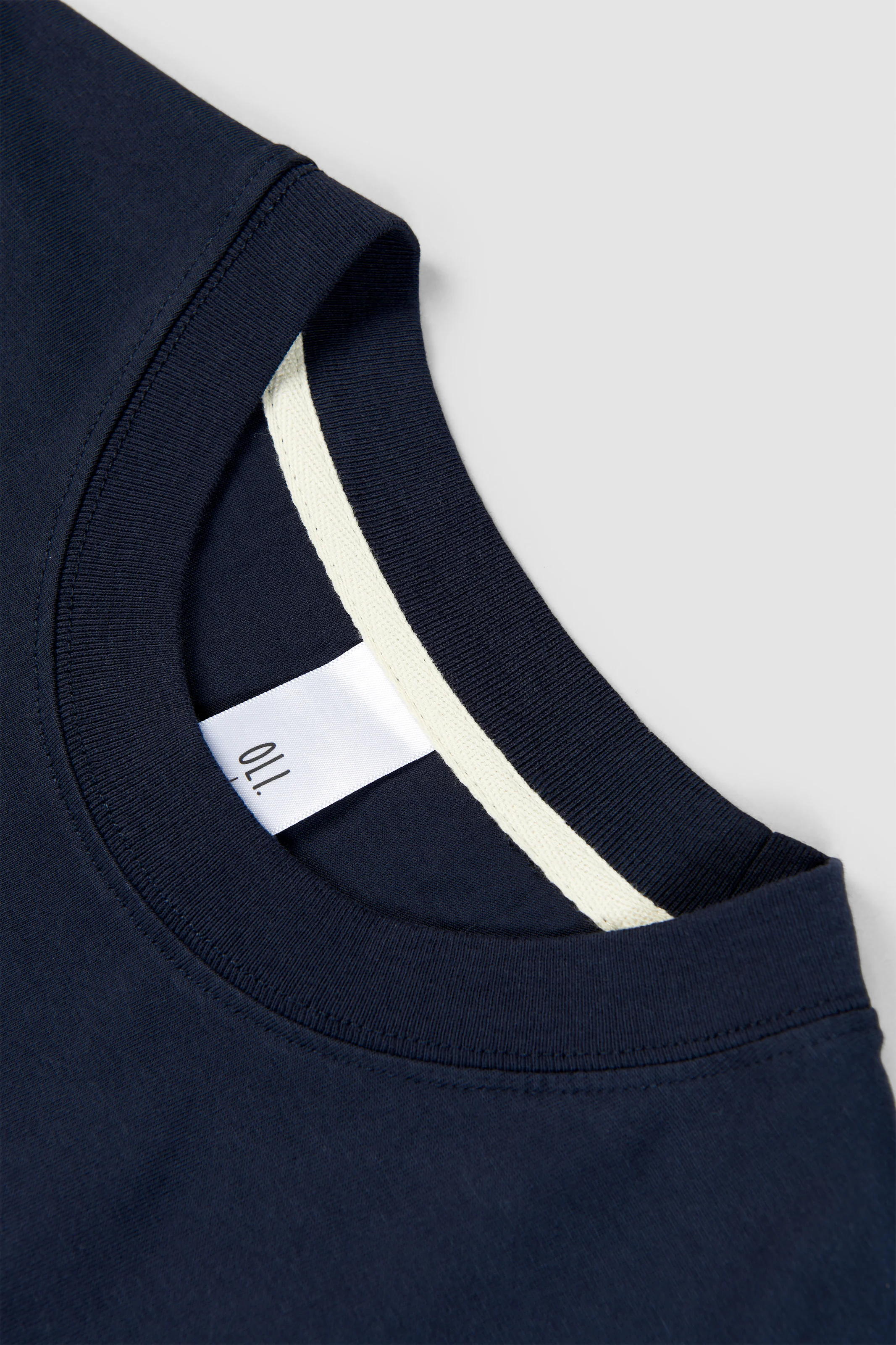 Cripps T - Navy - Image 4