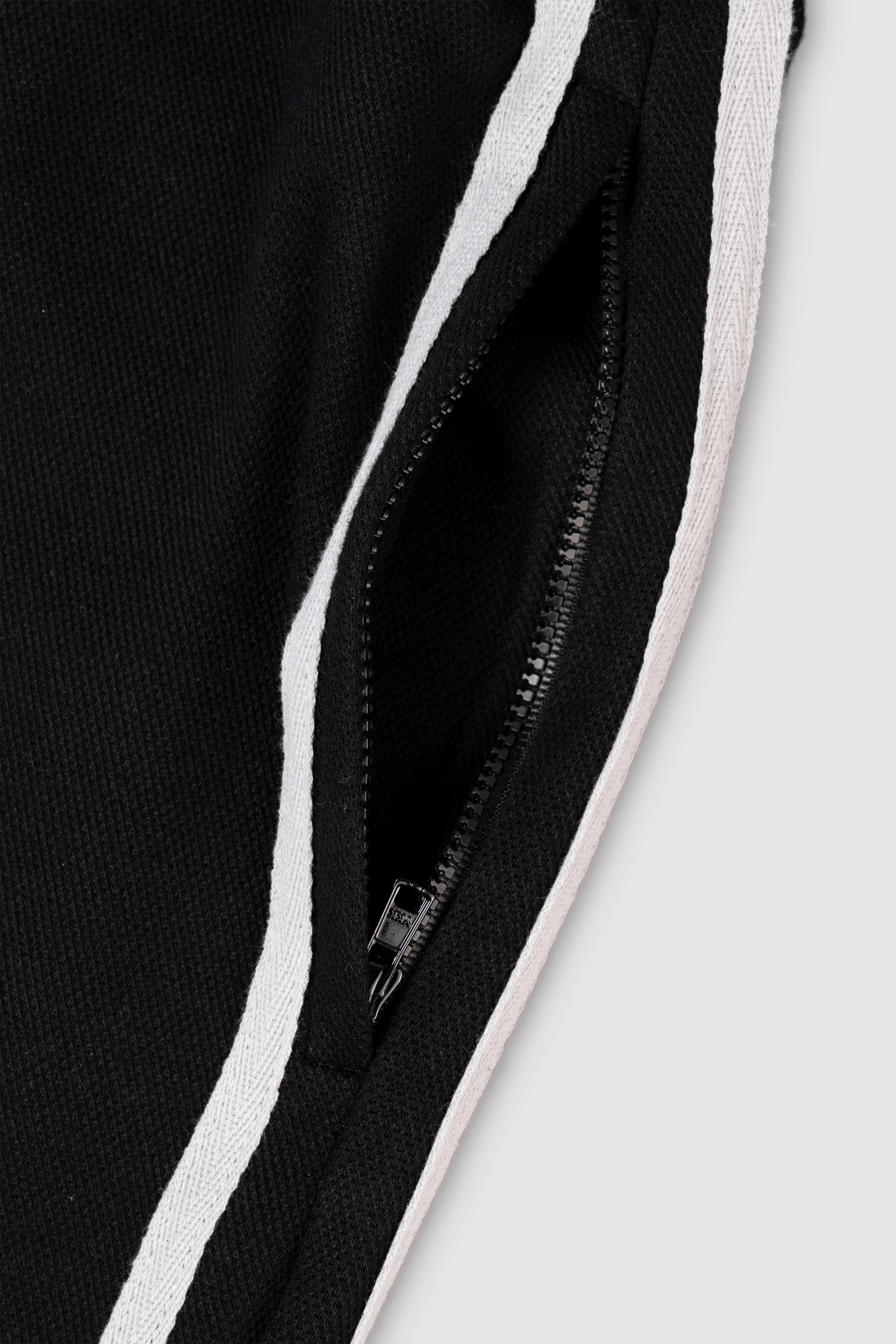 Leisure Short - Black - Image 8