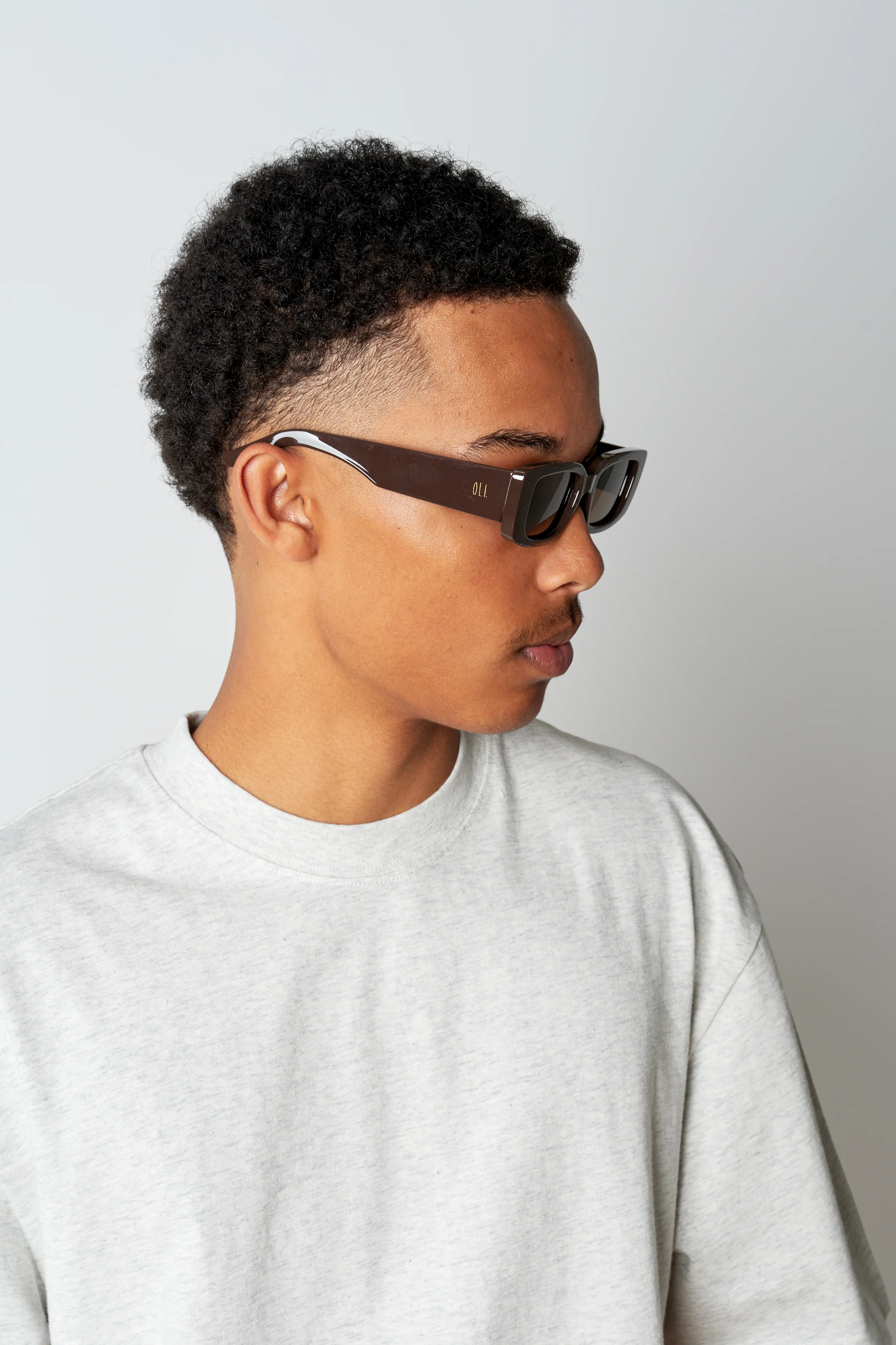 Phoebie Frame - Chocolate - Image 8