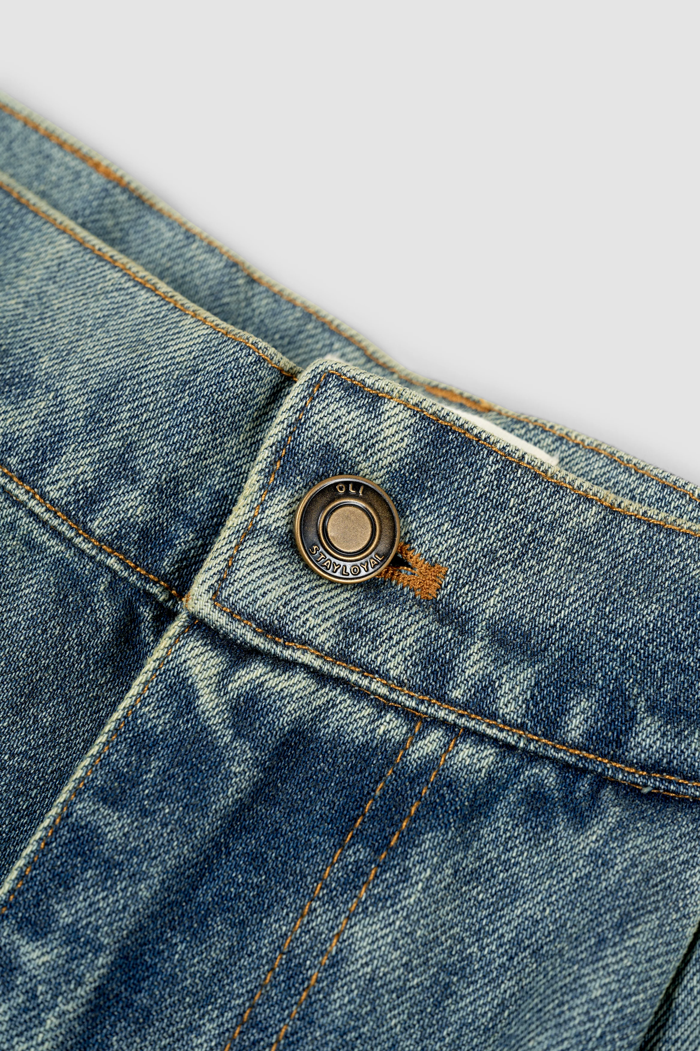 Pleated Denim Short - Coffee Wash - Image 8