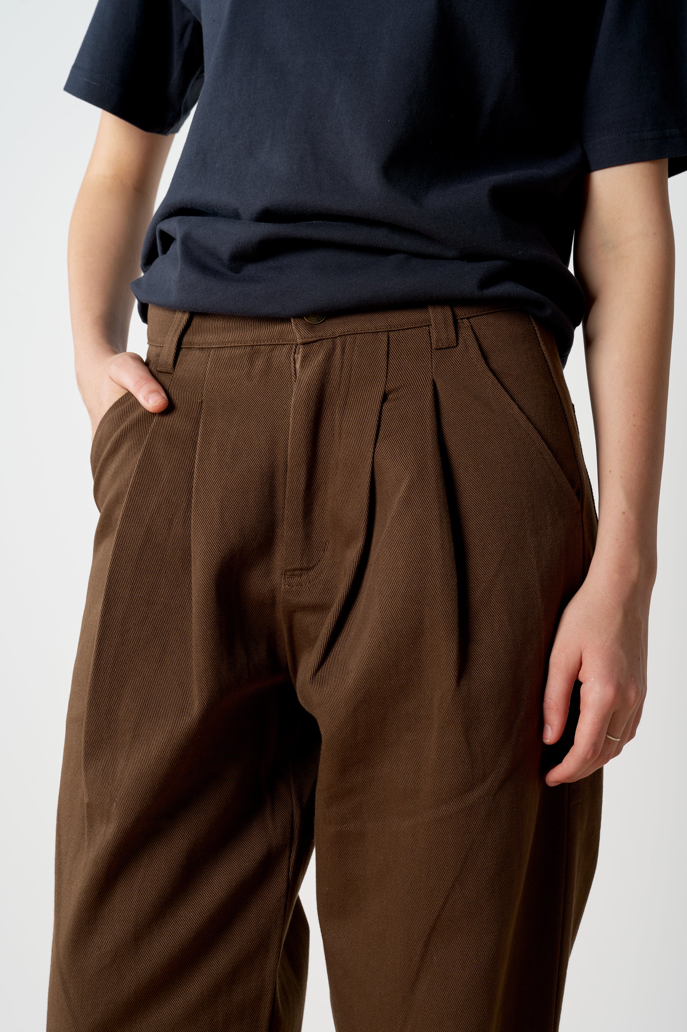 Pleated Pant - Choc - Image 7